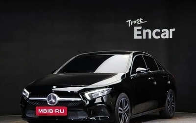 Mercedes-Benz A-Класс, 2021 год, 2 700 000 рублей, 1 фотография