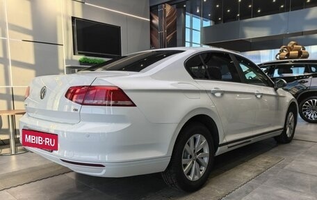 Volkswagen Passat B8 рестайлинг, 2017 год, 1 989 000 рублей, 4 фотография