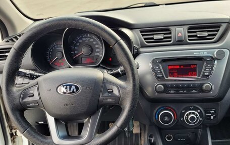 KIA Rio III рестайлинг, 2013 год, 910 000 рублей, 3 фотография