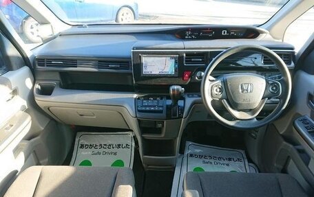 Honda Stepwgn IV, 2016 год, 1 443 000 рублей, 7 фотография