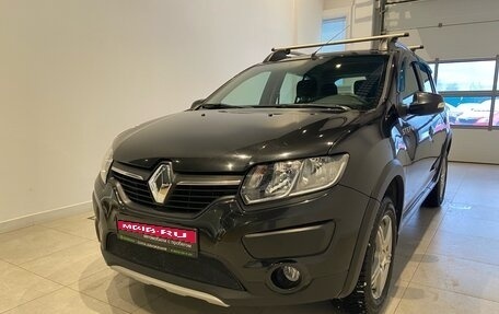 Renault Sandero II рестайлинг, 2015 год, 1 200 000 рублей, 1 фотография