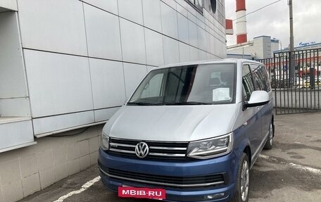 Volkswagen Caravelle T6 рестайлинг, 2016 год, 3 150 000 рублей, 4 фотография