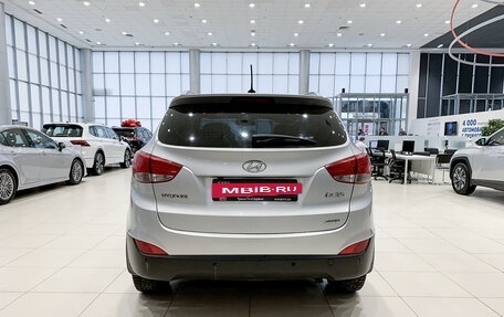 Hyundai ix35 I рестайлинг, 2011 год, 1 450 000 рублей, 10 фотография