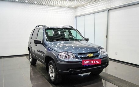 Chevrolet Niva I рестайлинг, 2020 год, 838 000 рублей, 4 фотография