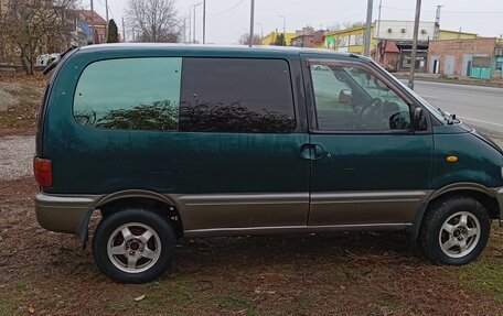 Nissan Serena I, 1997 год, 380 000 рублей, 6 фотография