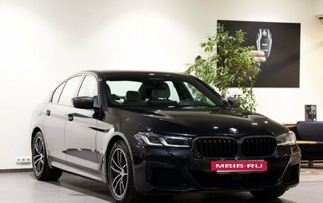 BMW 5 серия, 2021 год, 7 400 000 рублей, 3 фотография