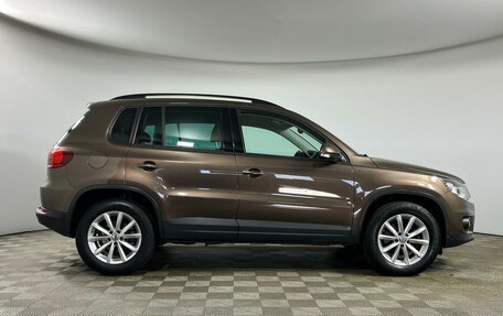 Volkswagen Tiguan I, 2016 год, 1 829 000 рублей, 4 фотография