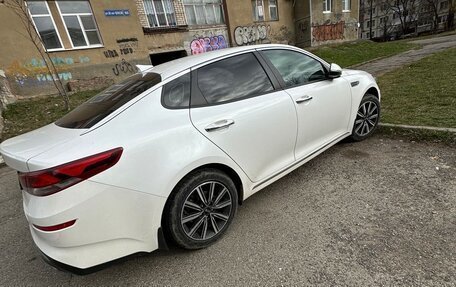 KIA Optima IV, 2019 год, 2 500 000 рублей, 3 фотография