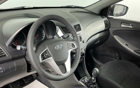 Hyundai Solaris II рестайлинг, 2016 год, 1 179 000 рублей, 11 фотография