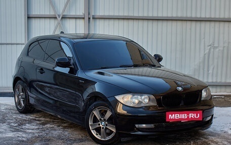 BMW 1 серия, 2010 год, 885 000 рублей, 6 фотография