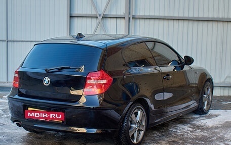 BMW 1 серия, 2010 год, 885 000 рублей, 7 фотография