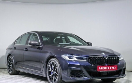 BMW 5 серия, 2022 год, 8 300 000 рублей, 3 фотография