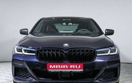 BMW 5 серия, 2022 год, 8 300 000 рублей, 2 фотография