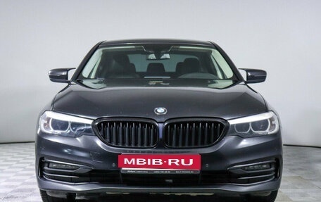 BMW 5 серия, 2019 год, 4 450 000 рублей, 2 фотография