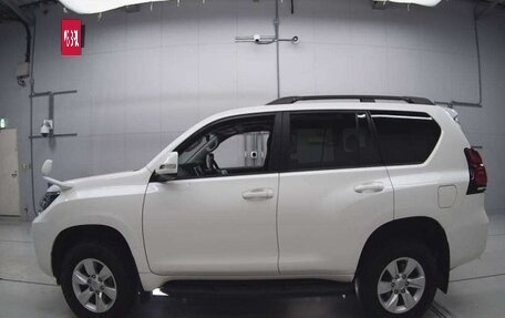 Toyota Land Cruiser Prado 150 рестайлинг 2, 2021 год, 4 150 000 рублей, 2 фотография