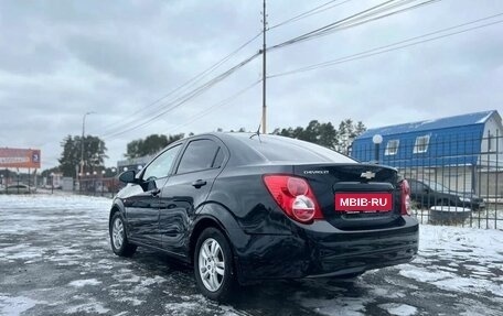 Chevrolet Aveo III, 2013 год, 10 фотография