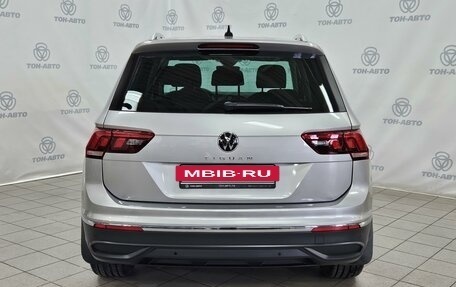 Volkswagen Tiguan II, 2021 год, 3 255 000 рублей, 6 фотография