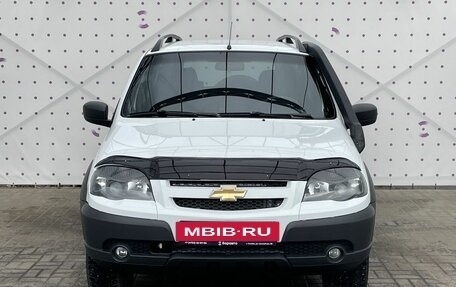 Chevrolet Niva I рестайлинг, 2019 год, 990 000 рублей, 3 фотография