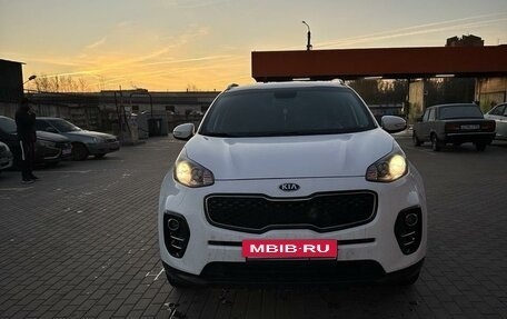 KIA Sportage IV рестайлинг, 2017 год, 2 000 000 рублей, 7 фотография