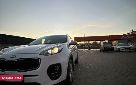 KIA Sportage IV рестайлинг, 2017 год, 2 000 000 рублей, 8 фотография