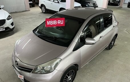 Toyota Vitz, 2012 год, 760 000 рублей, 9 фотография