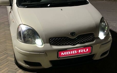 Toyota Vitz, 2004 год, 420 000 рублей, 9 фотография