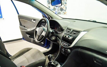 Hyundai Solaris II рестайлинг, 2013 год, 737 000 рублей, 15 фотография