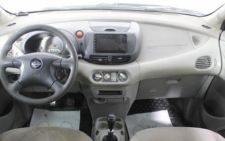 Nissan Almera Tino i, 2001 год, 195 000 рублей, 11 фотография