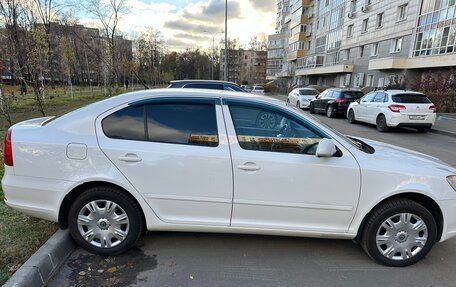 Skoda Octavia, 2011 год, 6 фотография