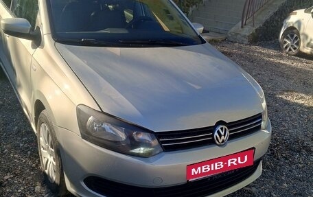 Volkswagen Polo VI (EU Market), 2015 год, 820 000 рублей, 1 фотография