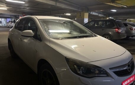 Opel Astra J, 2011 год, 830 000 рублей, 4 фотография