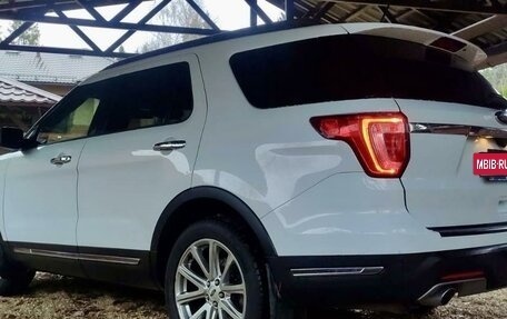 Ford Explorer VI, 2019 год, 3 800 000 рублей, 3 фотография