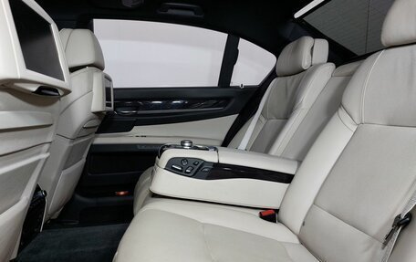 BMW 7 серия, 2009 год, 2 150 000 рублей, 18 фотография