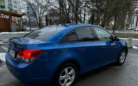 Chevrolet Cruze II, 2011 год, 925 000 рублей, 7 фотография