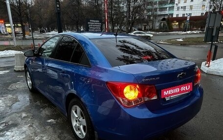 Chevrolet Cruze II, 2011 год, 925 000 рублей, 2 фотография