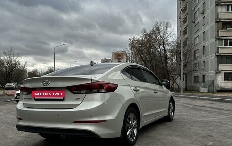 Hyundai Elantra VI рестайлинг, 2017 год, 1 600 000 рублей, 4 фотография