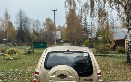 Chevrolet Niva I рестайлинг, 2004 год, 330 000 рублей, 4 фотография