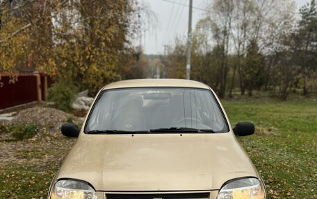 Chevrolet Niva I рестайлинг, 2004 год, 330 000 рублей, 11 фотография