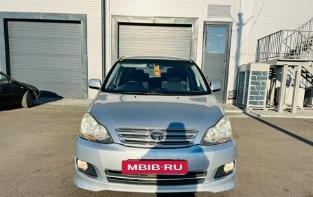 Toyota Ipsum II, 2004 год, 1 279 000 рублей, 9 фотография