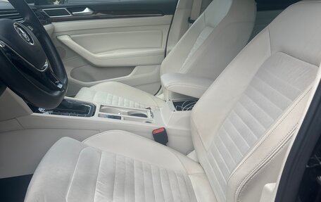 Volkswagen Passat B8 рестайлинг, 2018 год, 2 950 000 рублей, 15 фотография