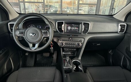 KIA Sportage IV рестайлинг, 2018 год, 2 090 000 рублей, 9 фотография