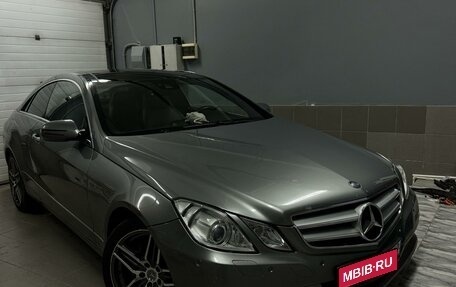 Mercedes-Benz E-Класс, 2009 год, 1 050 000 рублей, 1 фотография