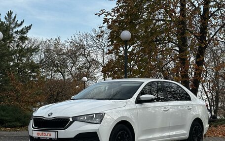 Skoda Rapid II, 2021 год, 1 700 000 рублей, 8 фотография