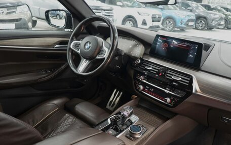 BMW 5 серия, 2019 год, 4 470 000 рублей, 9 фотография