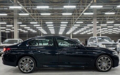 BMW 5 серия, 2019 год, 4 470 000 рублей, 28 фотография