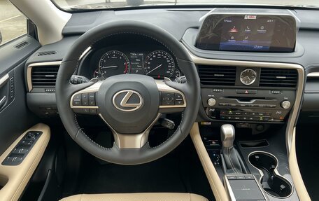 Lexus RX IV рестайлинг, 2022 год, 7 890 000 рублей, 13 фотография