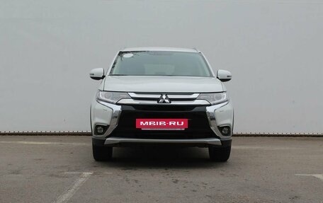 Mitsubishi Outlander III рестайлинг 3, 2016 год, 1 750 000 рублей, 2 фотография