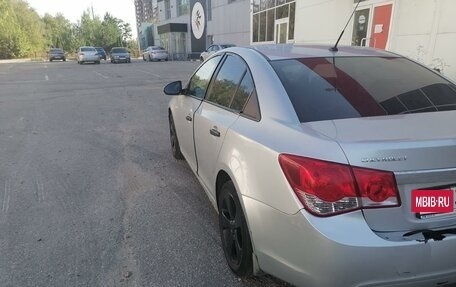 Chevrolet Cruze II, 2011 год, 550 000 рублей, 7 фотография