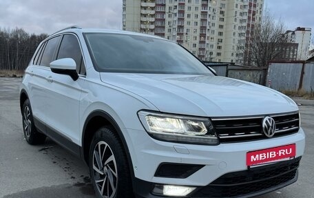 Volkswagen Tiguan II, 2018 год, 3 400 000 рублей, 9 фотография