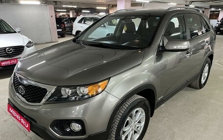 KIA Sorento II рестайлинг, 2011 год, 1 550 000 рублей, 1 фотография